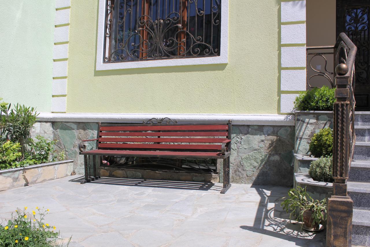 Hotel Mimino Tbilisi Exterior foto