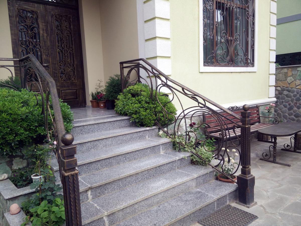Hotel Mimino Tbilisi Exterior foto